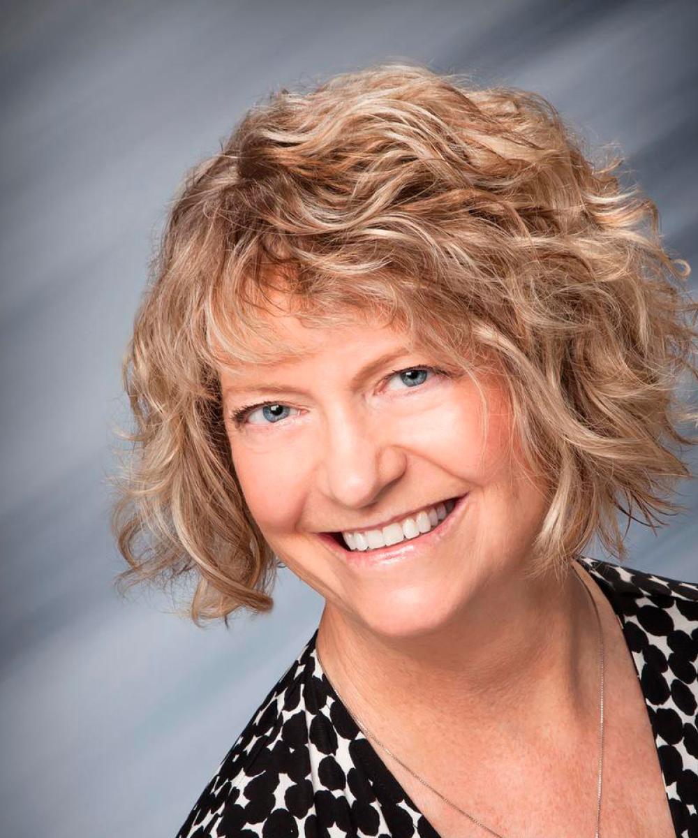 Carol Hughes | Administrative Assistant | Financial Alternatives